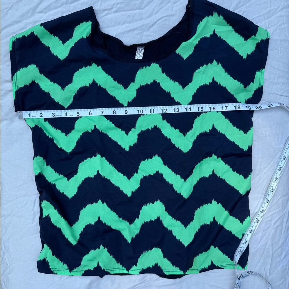 Chevron Patterned Black and Green Women's Top